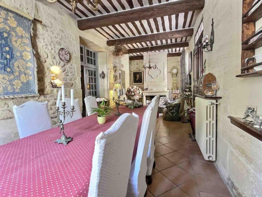 Chez Lydia - Osez La Vie De Chateau ! Pont Du Gard, Uzes Remoulins Dış mekan fotoğraf