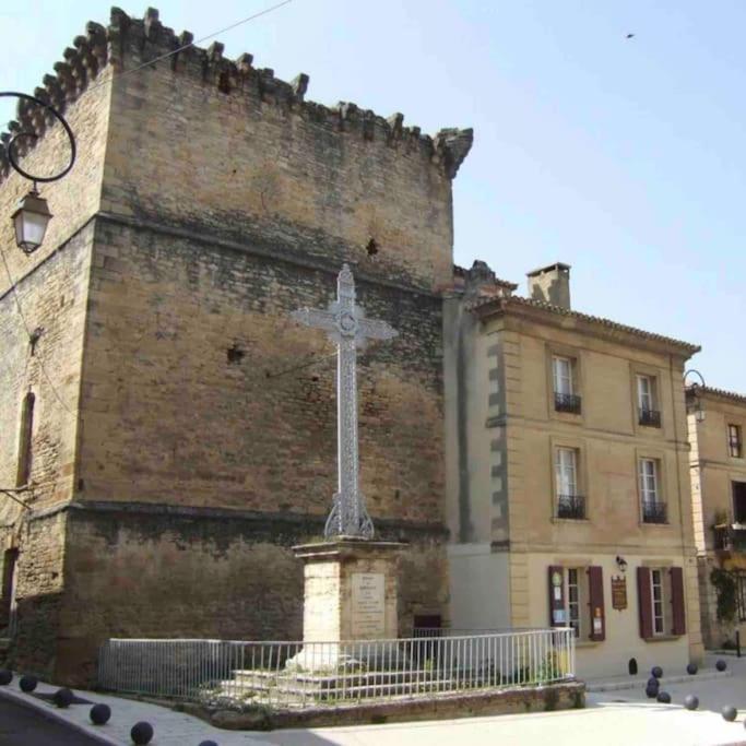 Chez Lydia - Osez La Vie De Chateau ! Pont Du Gard, Uzes Remoulins Dış mekan fotoğraf